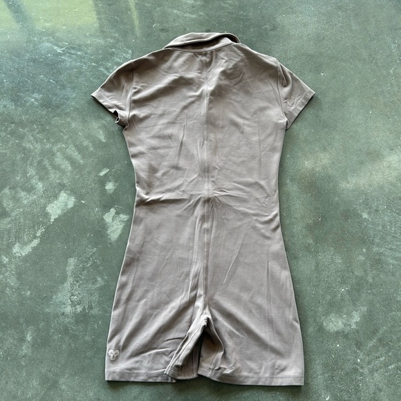 TNA Butter Interval Romper - Picture 12 of 15